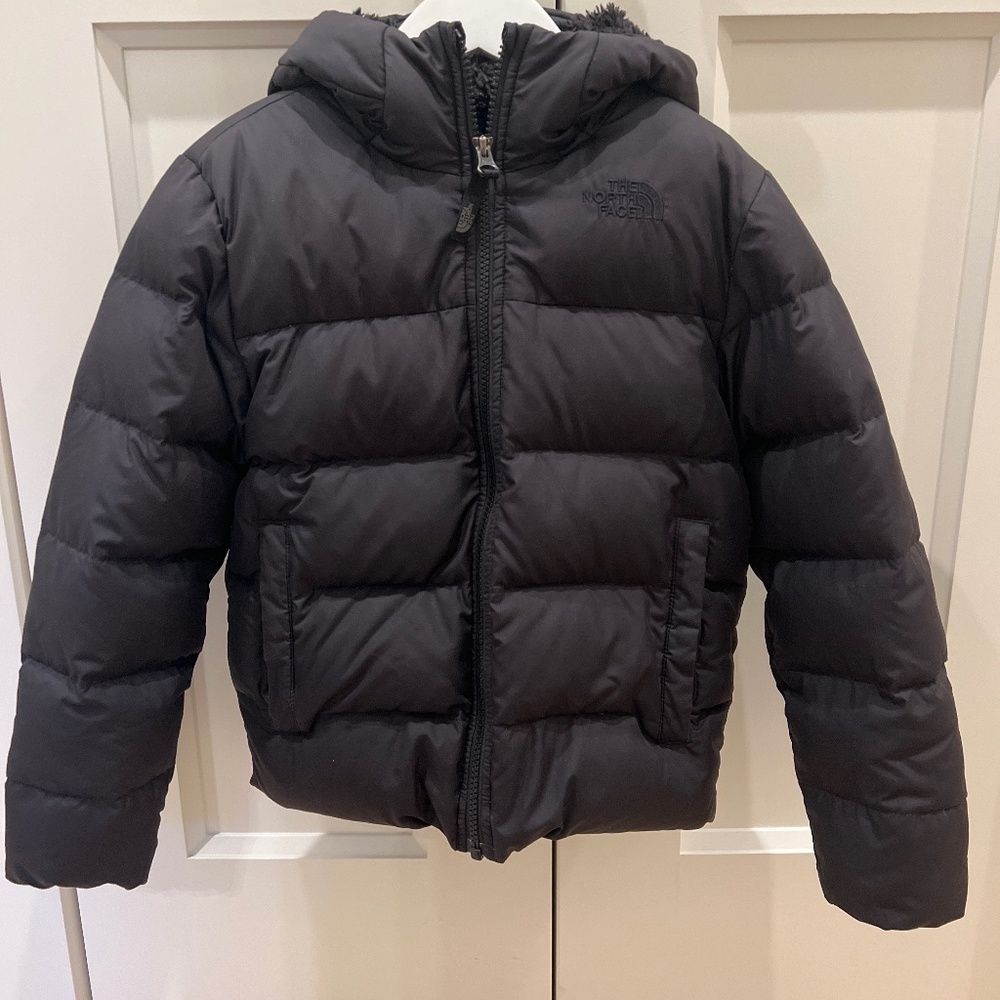 North Face boys 7/8 down jacket black